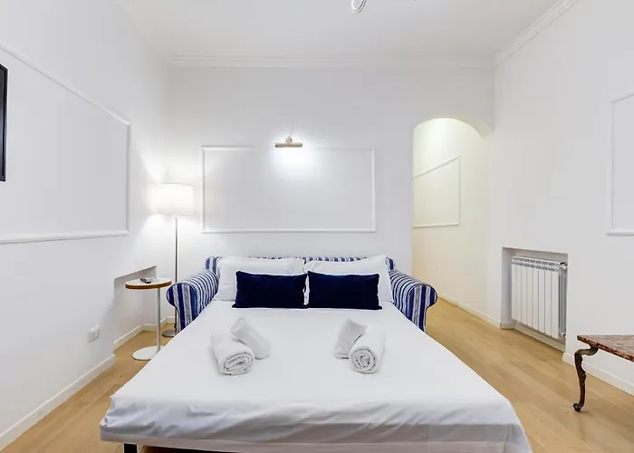 Trevi Fountain Modern דירה *